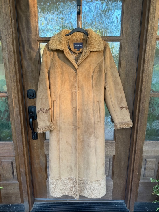 Bernardo Jackets & Blazers - Bernardo women’s M Penny Lane Faux Shearling embroidered long coat